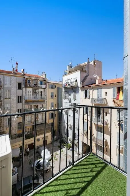 Appartement 80M2 6P Centre Ville Nice France