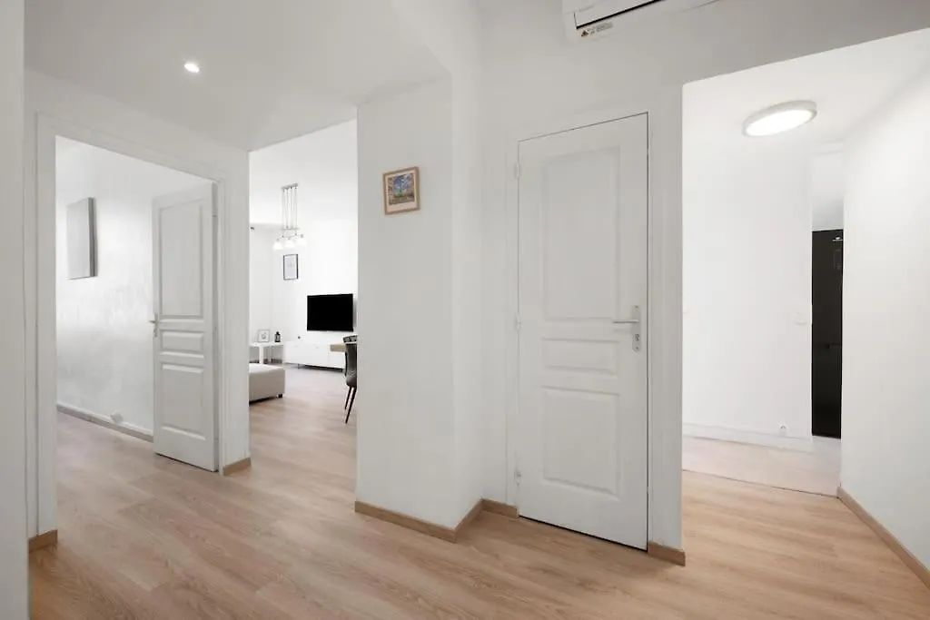 Appartement 80M2 6P Centre Ville Nice Apartment