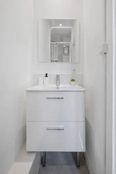 Appartement 80M2 6P Centre Ville Nice Apartment